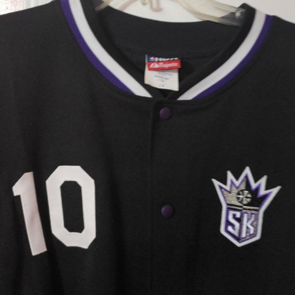 NBA warm up jacket - Picture 2 of 4